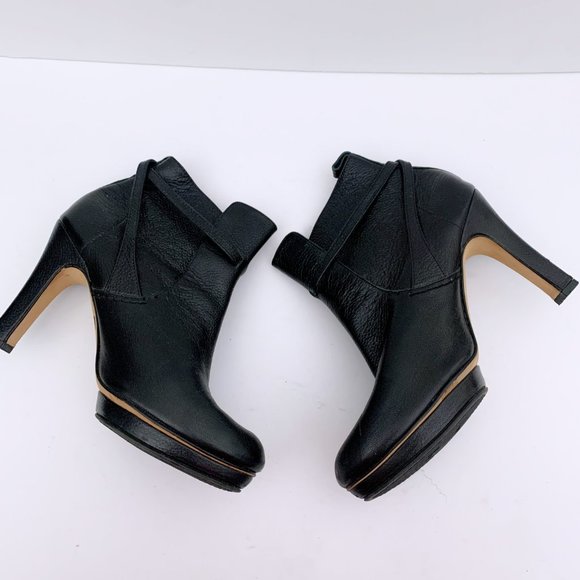 Repetto Shoes - Repetto Leather Ankle Boots
